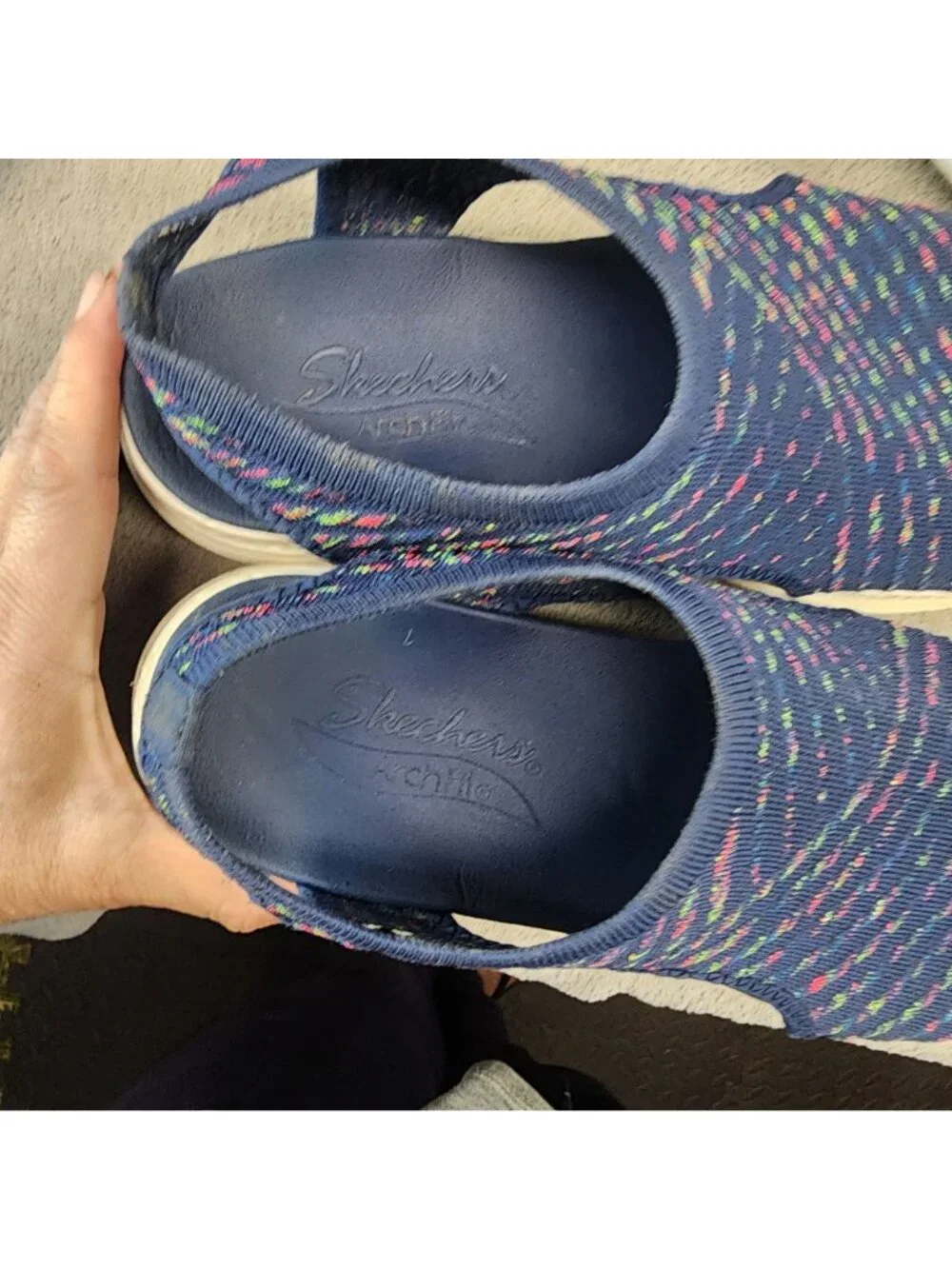 Skechers Womens Size 9 Catchy Wave Arch Fit Navy Rainbow Knit Sandals *Read*